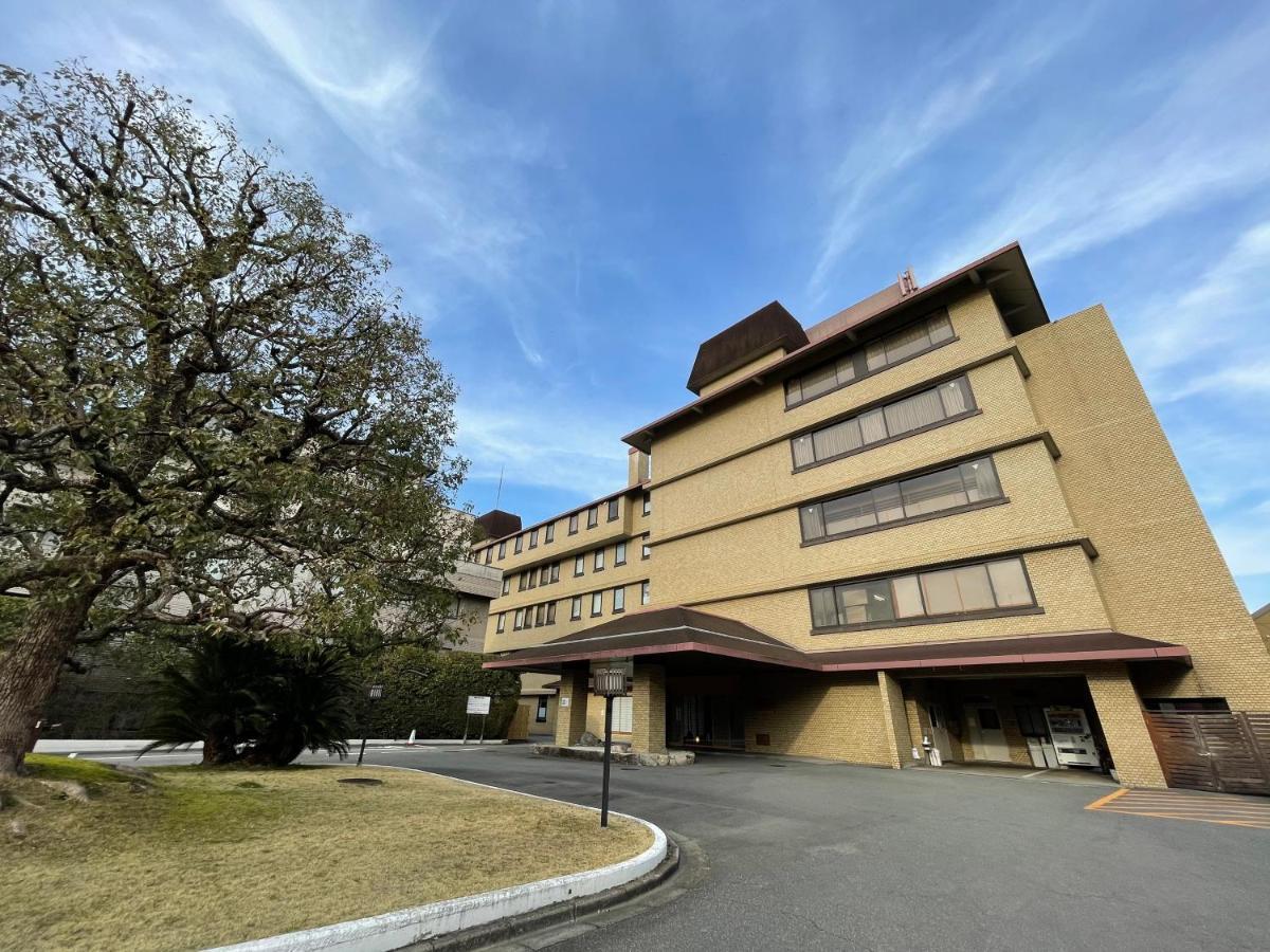 Готель Kkr Kyoto Kuniso Екстер'єр фото