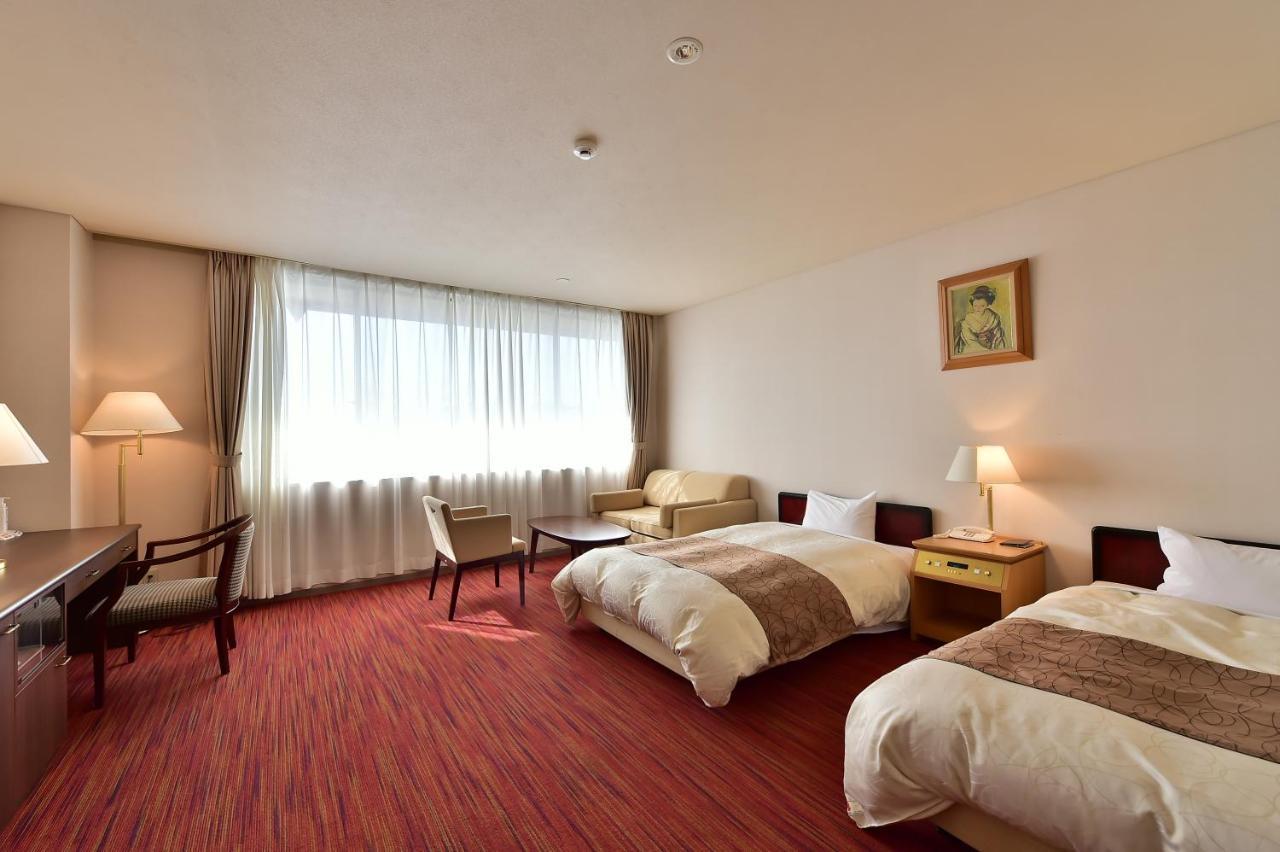 Готель Kkr Kyoto Kuniso Екстер'єр фото